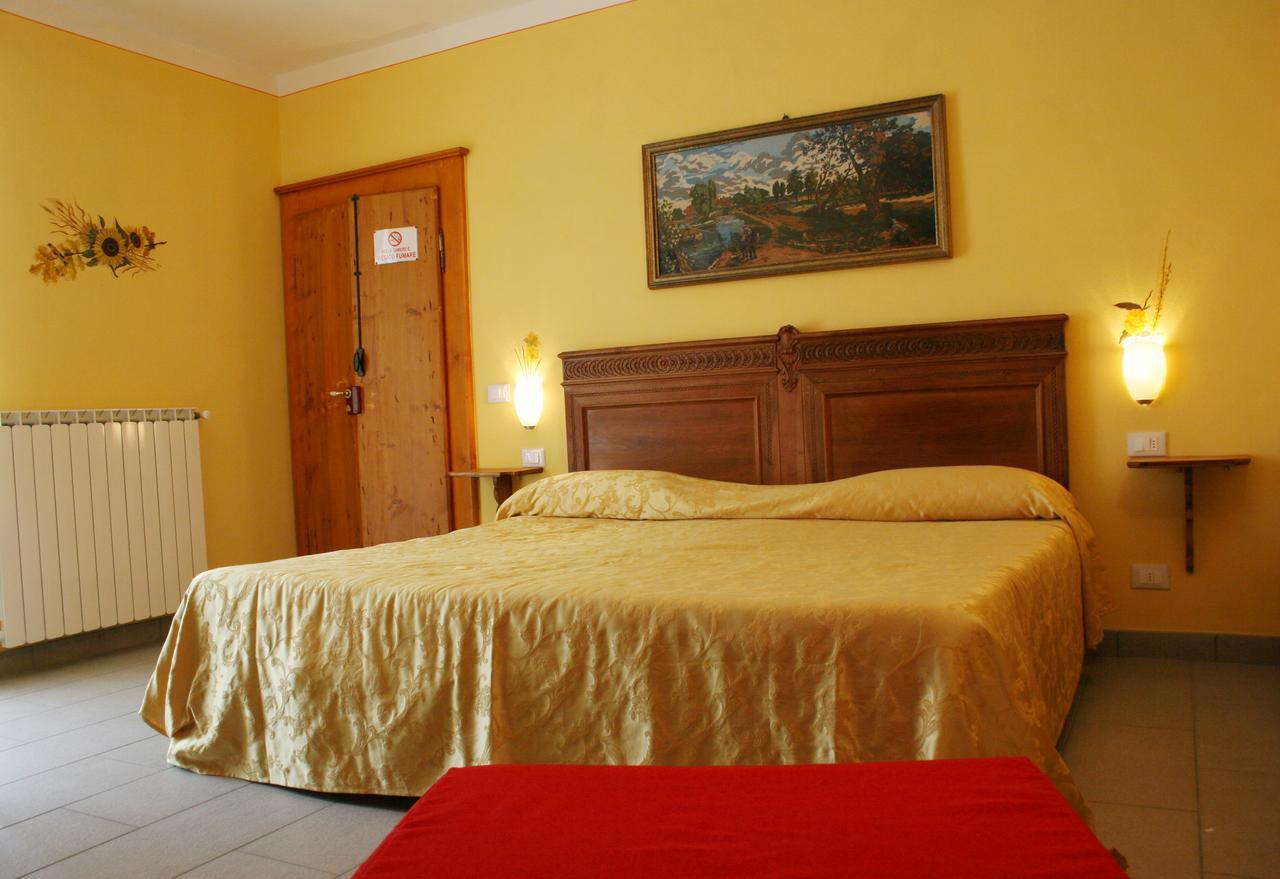 Guesthouse Giulietta E Romeo Cossogno Buitenkant foto